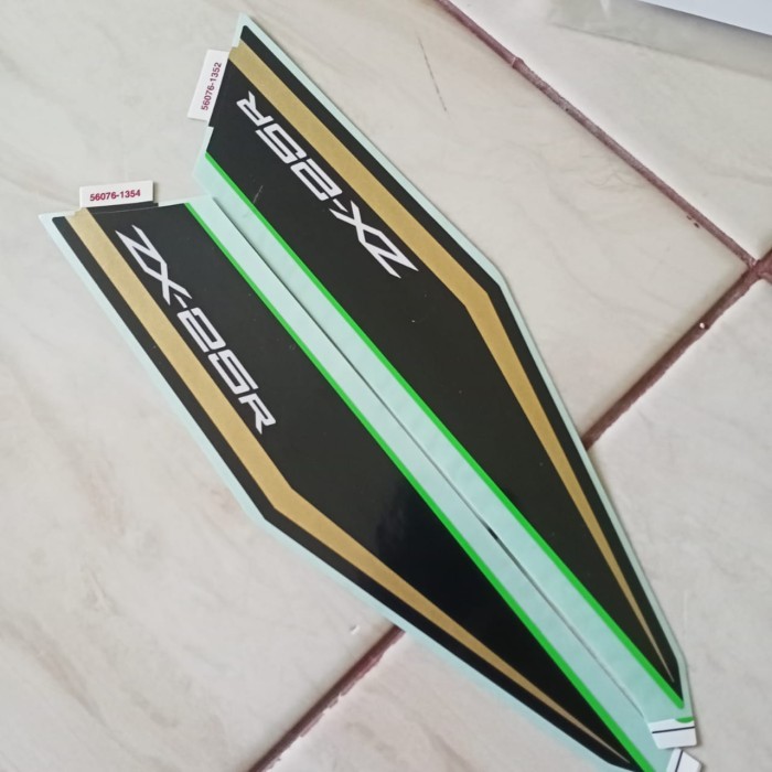 stiker striping batok fering depan zx25R zx 25 r original