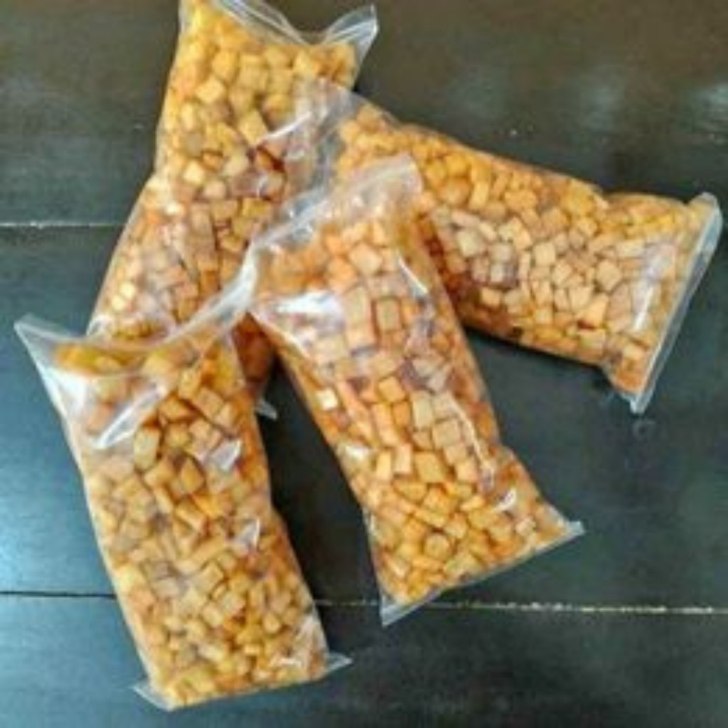 

NEW PROMO SALE ! kripik singkong balado remukan keripik singkong kripik singkong 1kg singkong balok