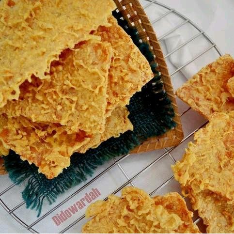 

keripik tempe cemilan khas jawa tengah gurih lezat