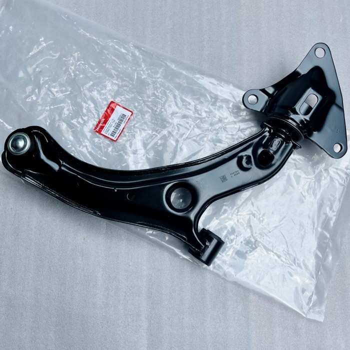Lower Arm honda jazz rs ge8/freed