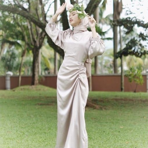 DRESS KONDANGAN MODERN / DRESS BRIDESMAID SATIN - Green Sage, M