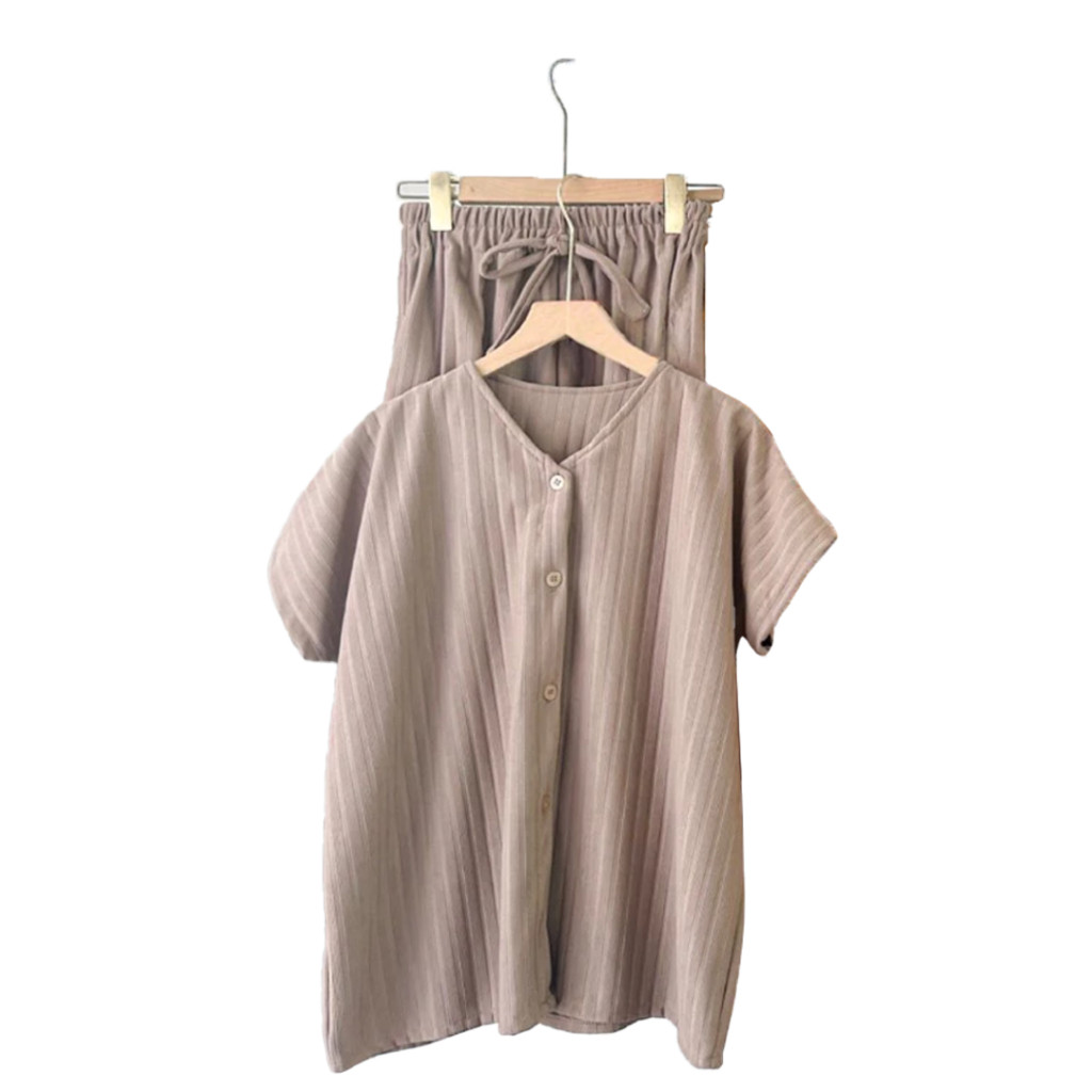 Setelan Kaos Celana Rajut Knit One Set Wanita