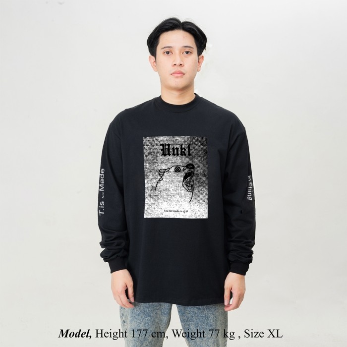 UNKL347 Kaos Longslevees Katun Kaos Lengan Panjang Motif Hitam BRUE