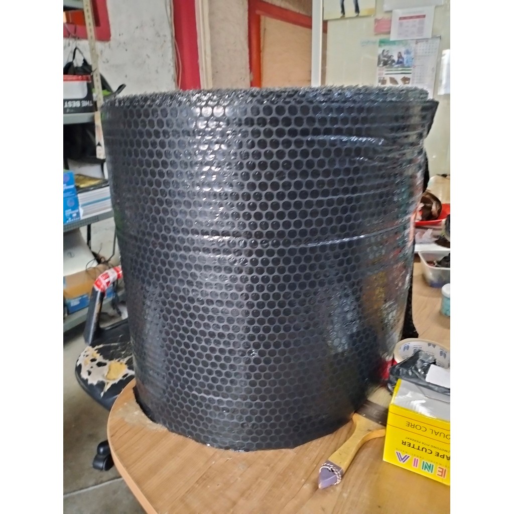 

BUBBLE WRAP BUBLE WRAP BABEL RAP ROLL 50M X 40CM , READY WARNA HITAM / PUTIH TERSEDIA JUGA PAKET PAKING YANG LEBIH EKONOMIS Murah