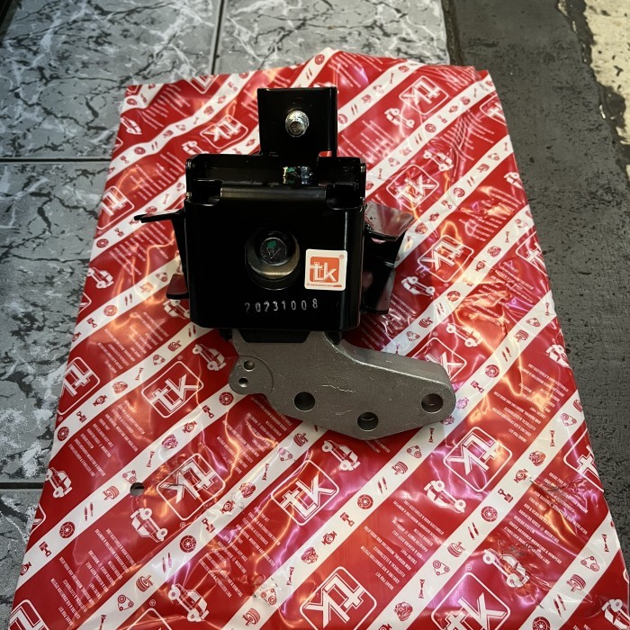 Engine mounting kanan ertiga 2012-2014 BARU