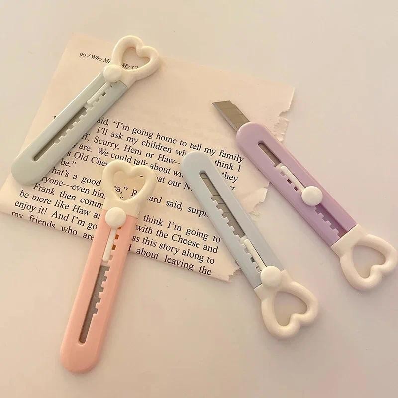 

Cute Love Heart Utility Knife Kawaii Sharp Blade Paper Cutter Envelope Box Opener Mini Pocket Art Knife Office Korean Stationery