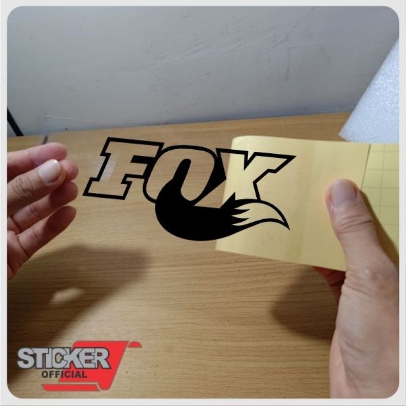 

STICKER FOX