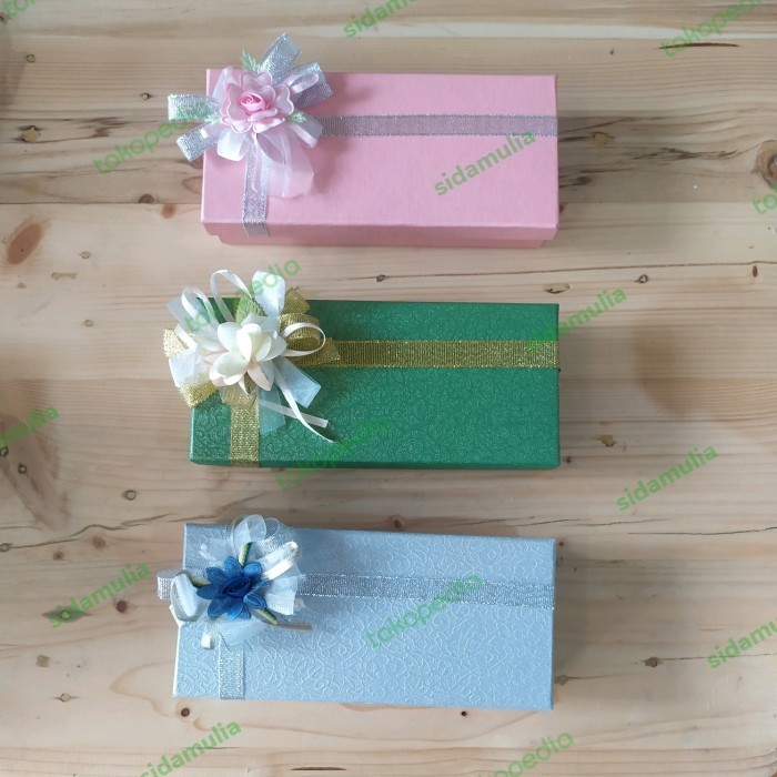 kotak uang mahar / Box uang mahar Custom Box kotak kado box seserahan