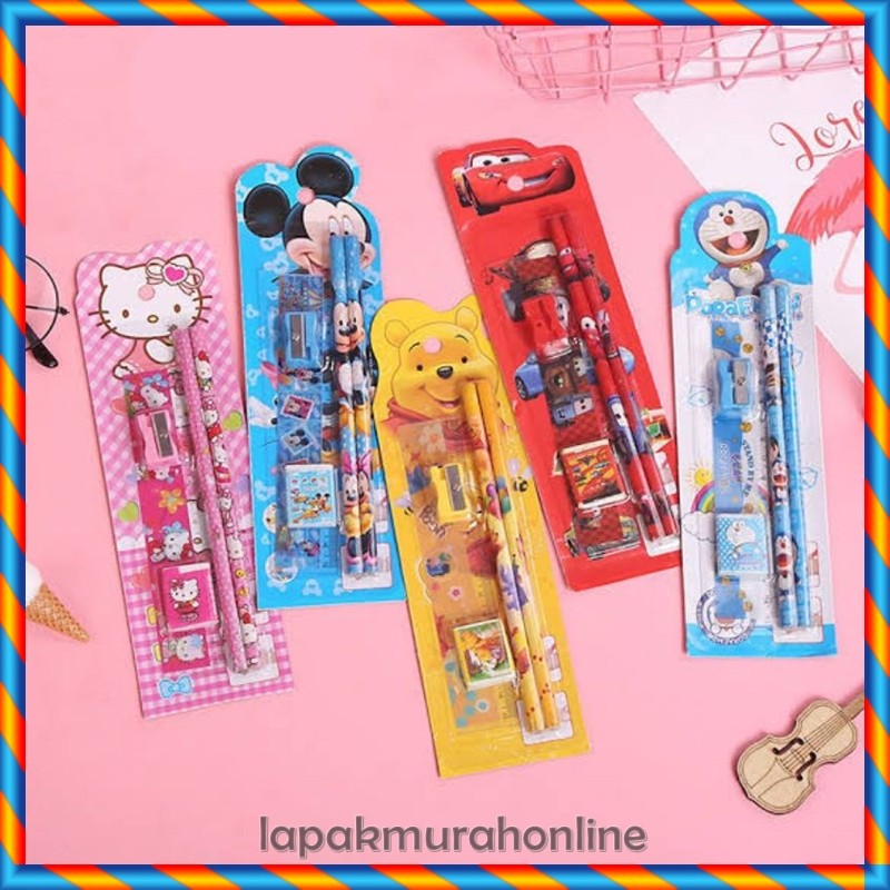 

Stationery Set 5 in 1 Alat Tulis Anak Sekolah Penghapus penggaris Pensil Serutan Karakter Lucu