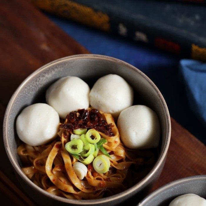 

Dried Mee Pok Noodle (Gift Pack)