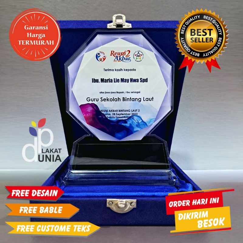GD TERLARIS. Plakat, Plakat Akrilik Custom, Wisuda Wedding Lomba KKN Kampus Mengajar Penghargaan
