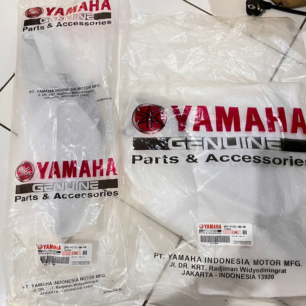 Coverside Cover Samping Kanan Kiri Body Bawah Mx king 2PV-F1711-00 2PV-F1721-00 Yamaha