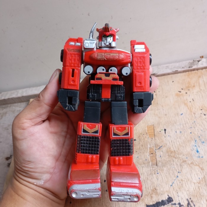 MAINAN robot zord power Rangers bandai