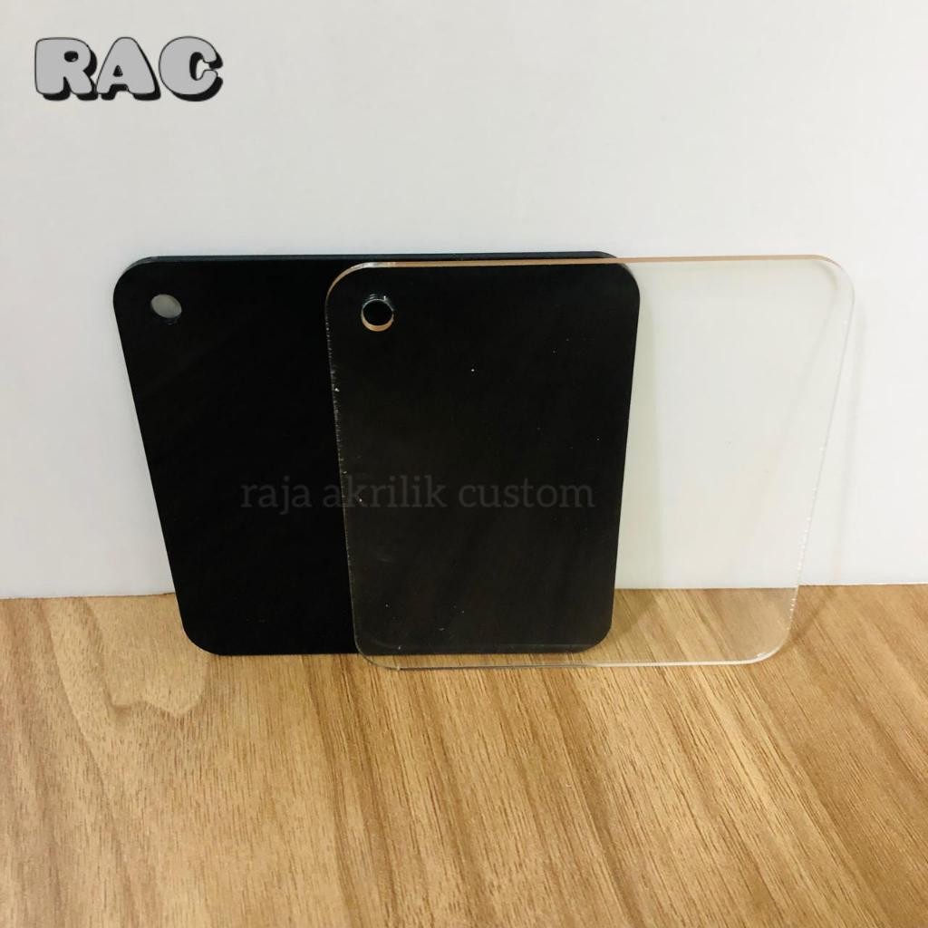 

akrilik bening akrilik hitam bisa untuk gantungan kunci 2mm sudah ada lubangnya