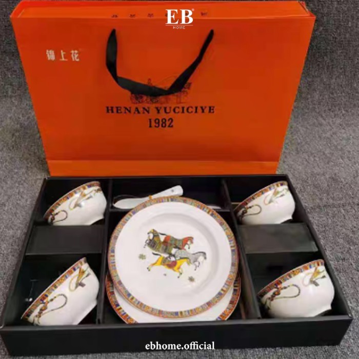 

Hampers Peralatan Makan Keramik Set Mewah European Style Gift Box