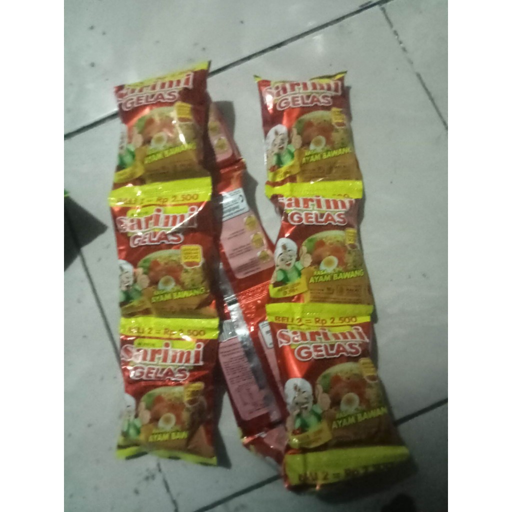 

sarimi gelas rasa ayam bawang 30g isi 10pcs per renceng