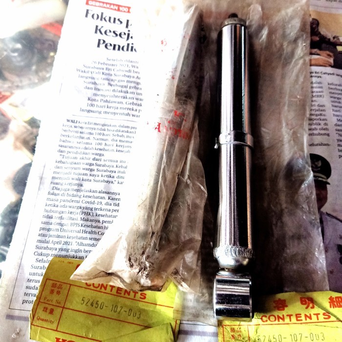 As shock belakang Honda CB100.cb125 original nos Made in Japan