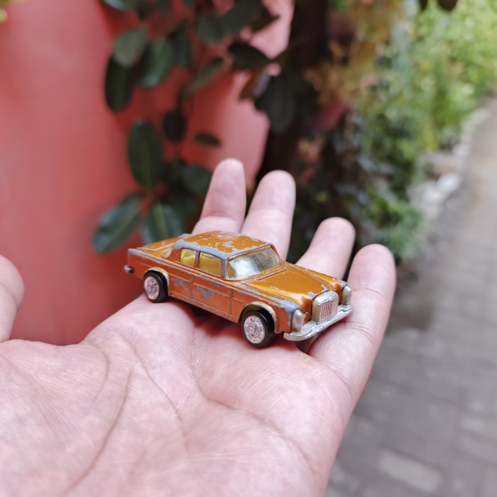 Vintage Mercedes Benz 300 SE Zylmex Loose made in Hong Kong VHTF 1/64 Miniatur Mainan Diecast