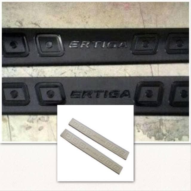 SillPlate Sill Plate Silplate Plastik Samping Suzuki Ertiga