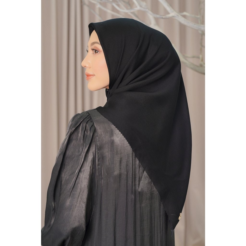 sabeen officeware | ZYTADELIA Scarf Basic Series
