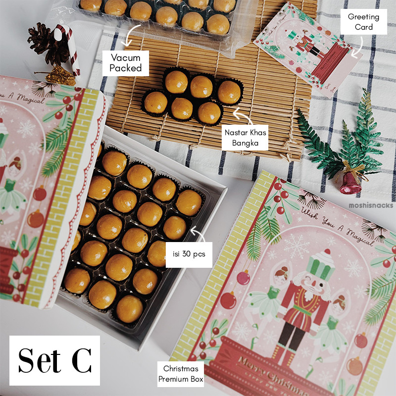 

Kue Nastar Bangka Tanpa Pengawet Box Hampers Natal isi 30 Premium Halal / Christmas Xmas Gift Set Parcel Cookies Nastar Nanas Nenas Asli Bangka / Pineapple Cookies