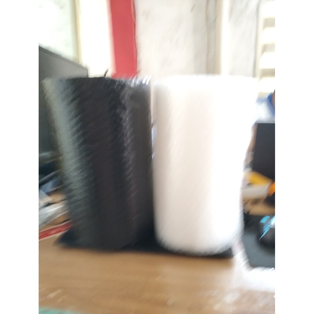 

BUBBLE WRAP BUBLE WRAP BABEL RAP ROLL 25M X 60CM , READY WARNA HITAM / PUTIH TERSEDIA JUGA PAKET PAKING YANG LEBIH EKONOMIS Murah