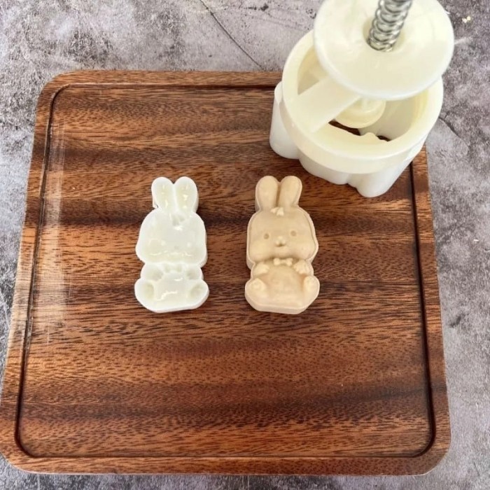 Cetakan Kue Bulan Kelinci Cute Rabbit Bowtie Mooncake Mold