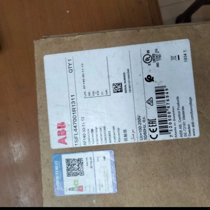 CONTACTOR ABB AF140-30-11-13 100-250v