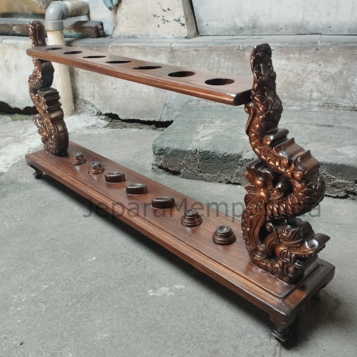 Jagrak Pusaka dan Pusaka Model Naga Isi 7 Kayu Jati