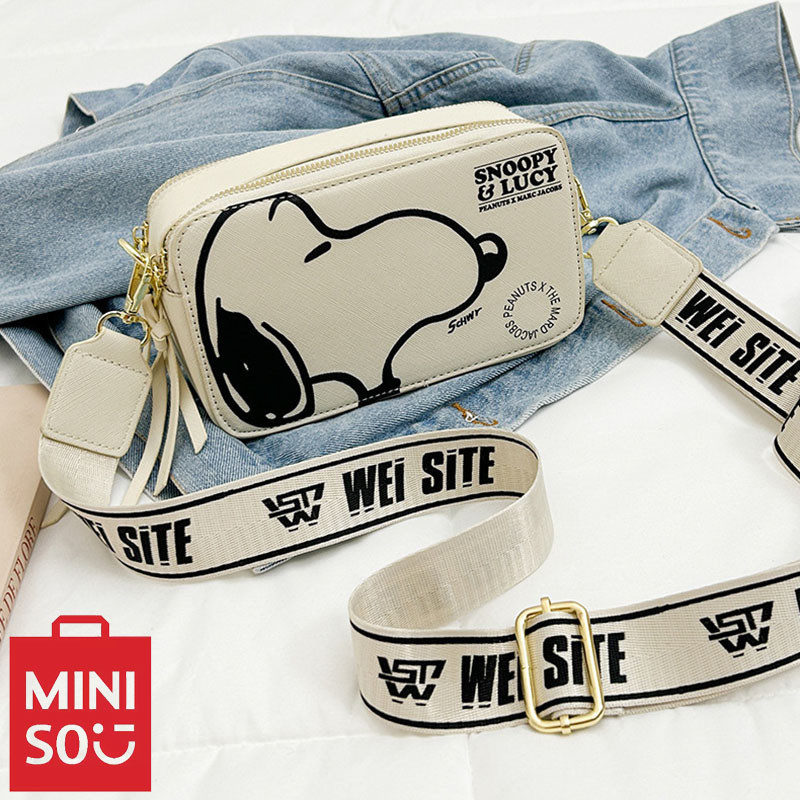 MINISO Snoopy Bag Casual Camera Small Square Bag Fashion Women'S Shoulder Bag Cartoon Printed Crossb