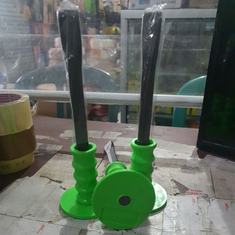 BETEL TOPI TEMBOK BETON VIPER KEPALA KARET panjang 24cm / 10inch