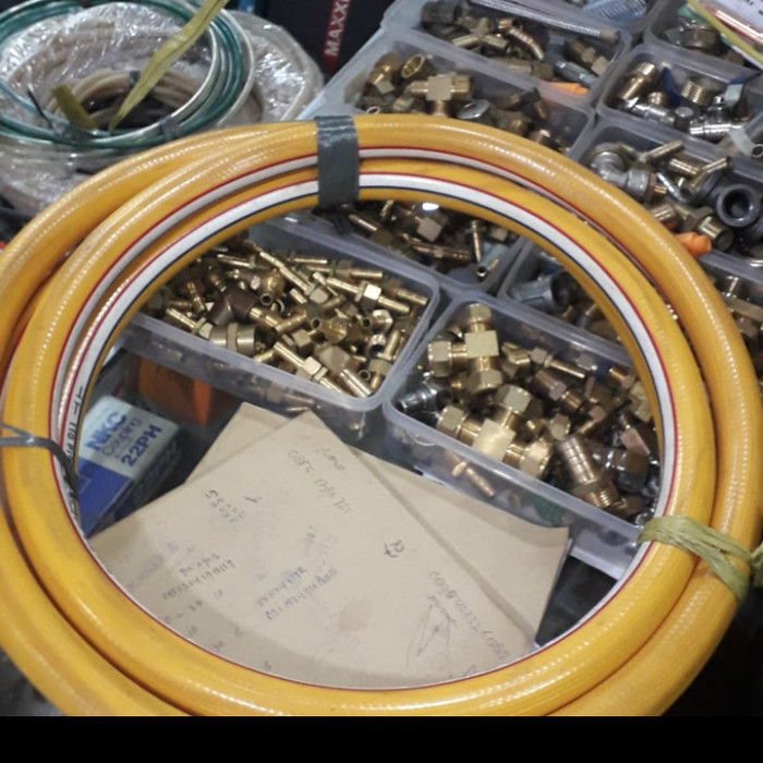 Selang toyox kuning 3/8"