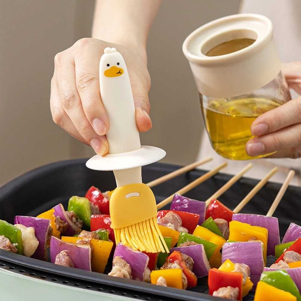 

DUCKBILL Kuas Barbecue Silikon Motif Bebek dengan Botol Minyak - DB19