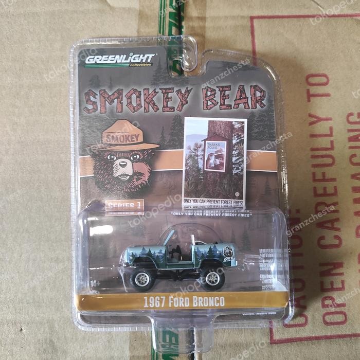 DIECAST GREENLIGHT SMOKEY BEAR SERIES 1 - 1967 FORD BRONCO MINIATUR