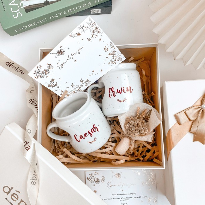 HAMPERS PERNIKAHAN / KADO MUG COUPLE /KADO PERNIKAHAN/ HAMPERS WEDDING - Mug Couple, Mug Twotone