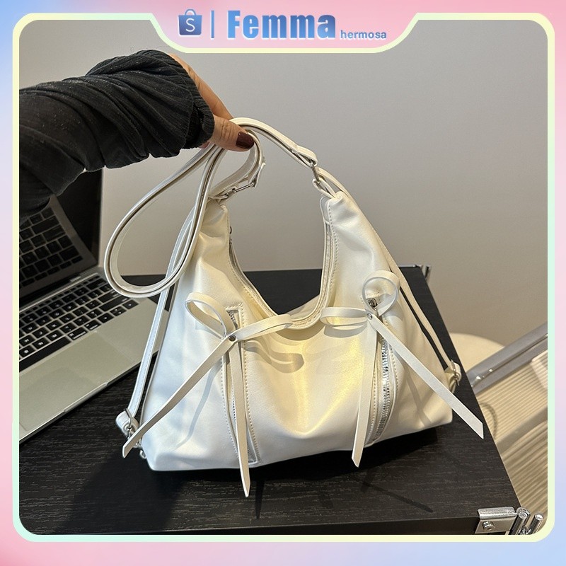Tas Totebag Putih Elegan dengan Hiasan Pita – Cocok untuk Gaya Sehari-hari