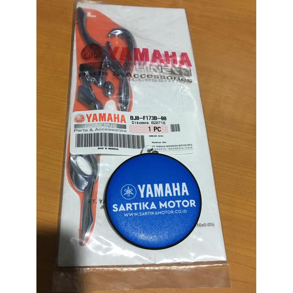 Original Emblem Yamaha Fino Grande