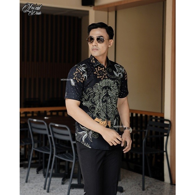 MENSBATIK - Singopatih II - Kemeja batik pria lengan pendek - batik slimfit