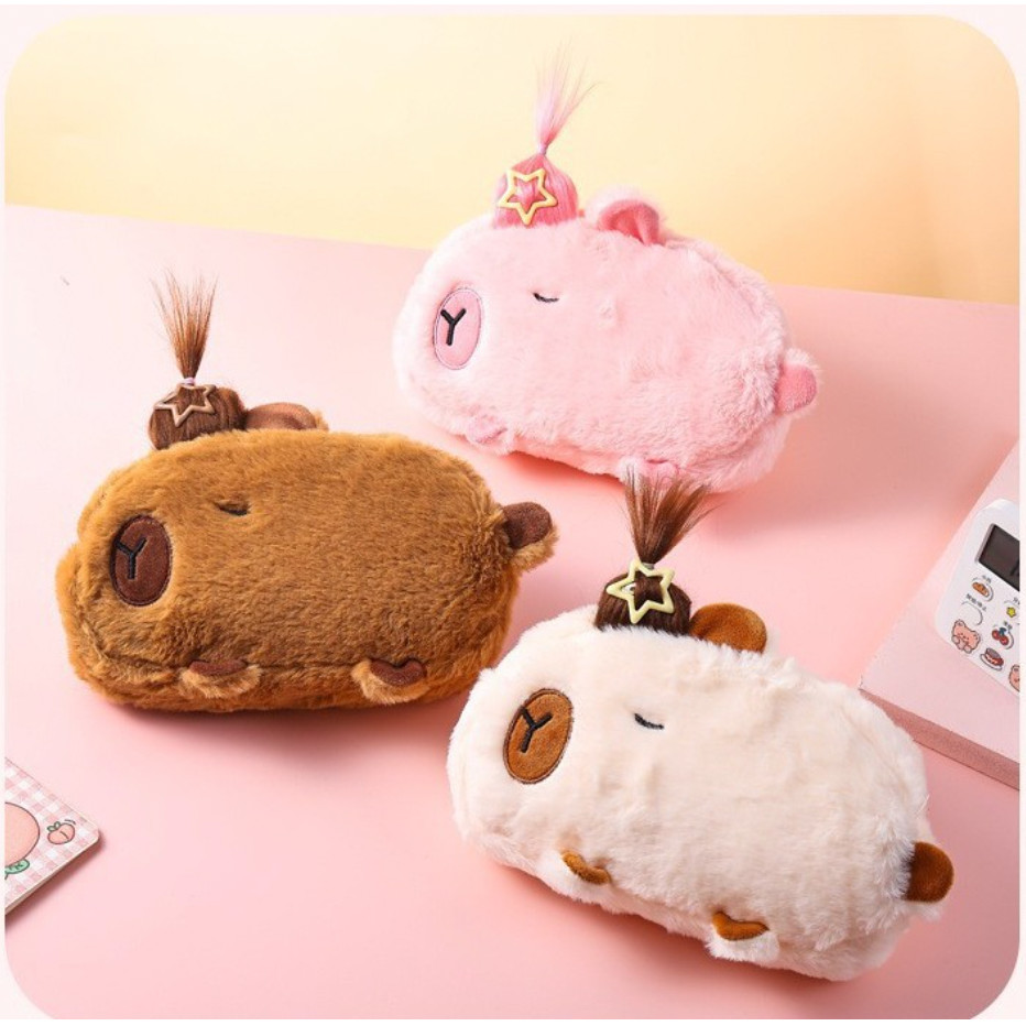 

Tempat Pensil Lucu Capybara Bulu Imut Dengan Jambul Pouch Sekolah Unik Pencil Case Capibara Kekinian