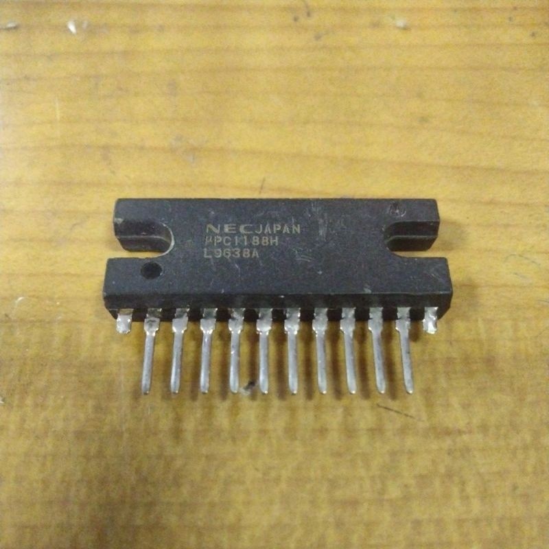 IC UPC1188 TRANSISTOR UPC 1188 UPC1188 NEC JAPAN