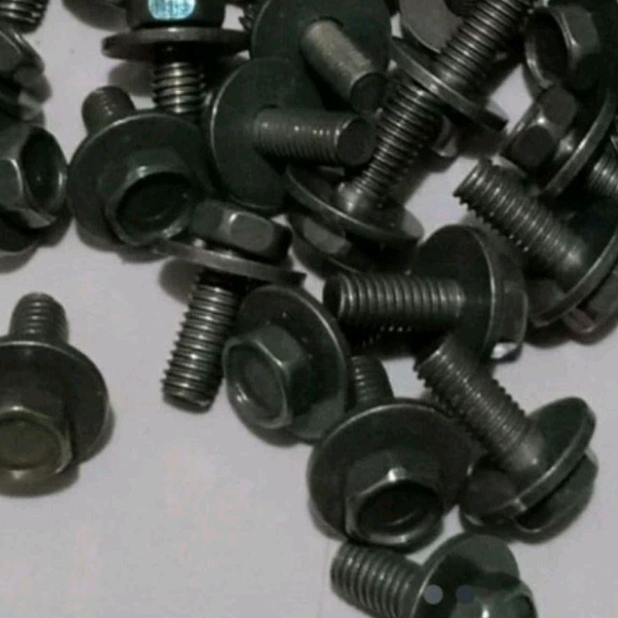 [150 Pcs ]Baut Dek Motor Yamaha Mio kunci 10 ring biasa dipakai bengkel resmi Yamaha.