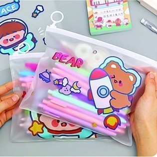 

Zipper Bag Cartoon Pouch Tempat Pensil Tas Pouch Kosmetik Transparan Pencil Motif Serbaguna 1010