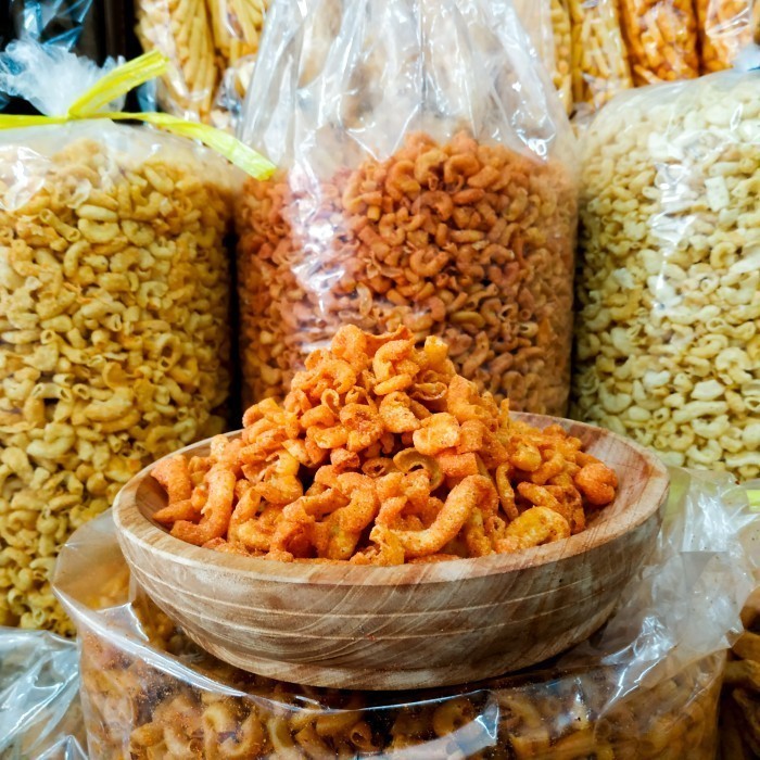 

PROMO MAKRONI BANTAT ORIGINAL PEDAS DAUN JERUK PEDAS BALADO 1kg Termurah LARIS