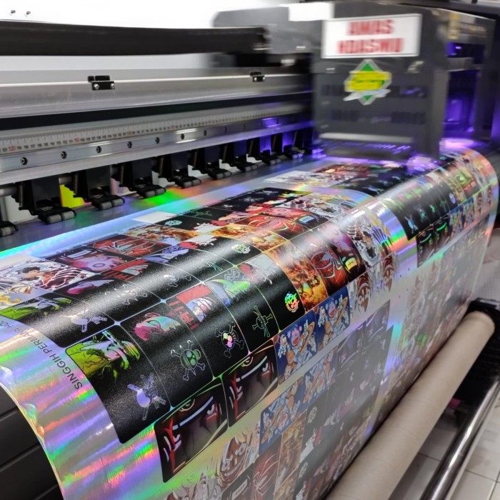 

Cetak Stiker Hologram / Chrome / Hologram Galaxy Premium Maxdecal Kisscut Varian Tinta UV Gell Dengan Kombinasi Tinta Putih - KcutCMYKWh