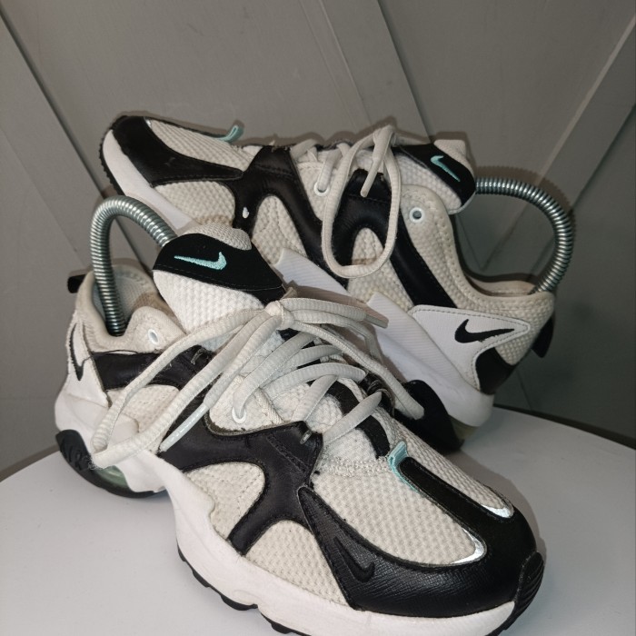 SEPATU N1 . K3 AIR MAX GR4VITON PUTIH HITAM SIZE 36 INSOLE 22,5CM