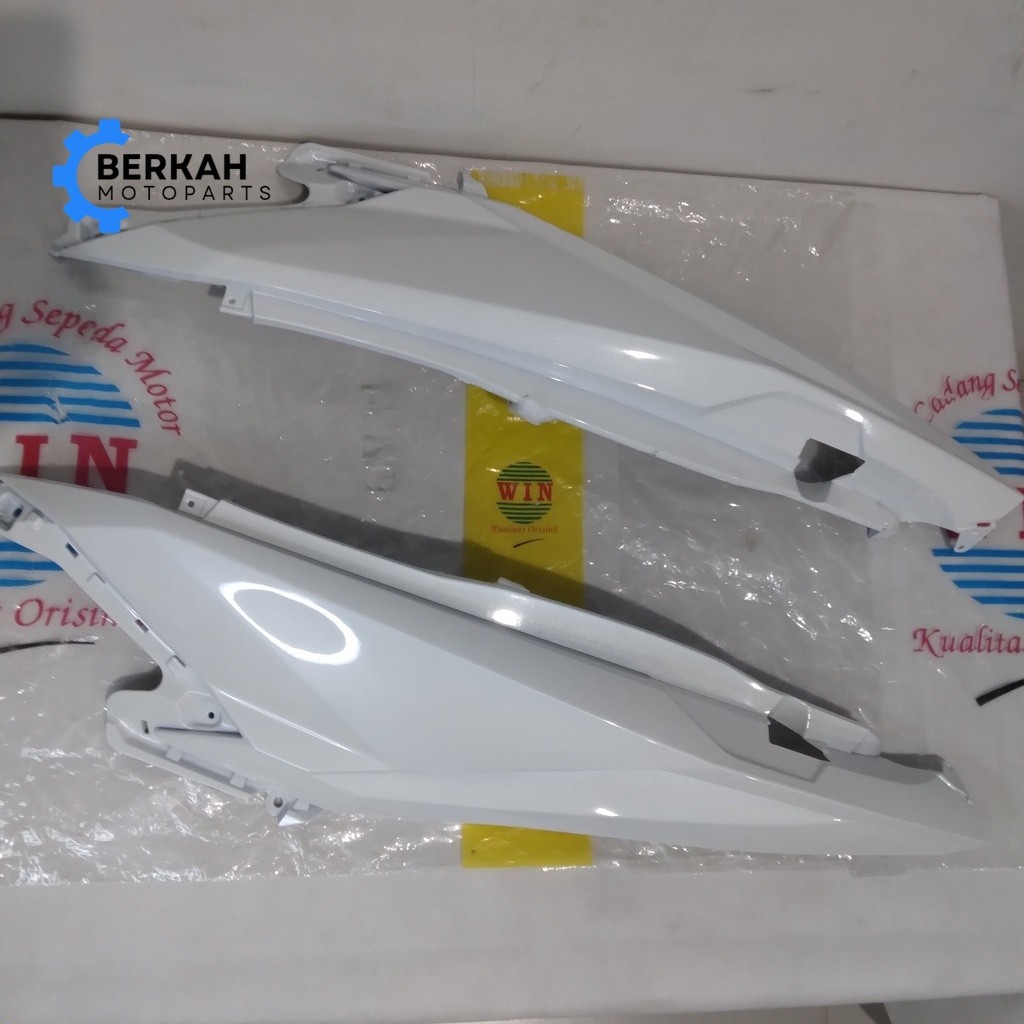 Cover Body Besar Vario 125 150 2015 2016 2017 WIN | bodi samping belakang kiri kanan motor honda ESP