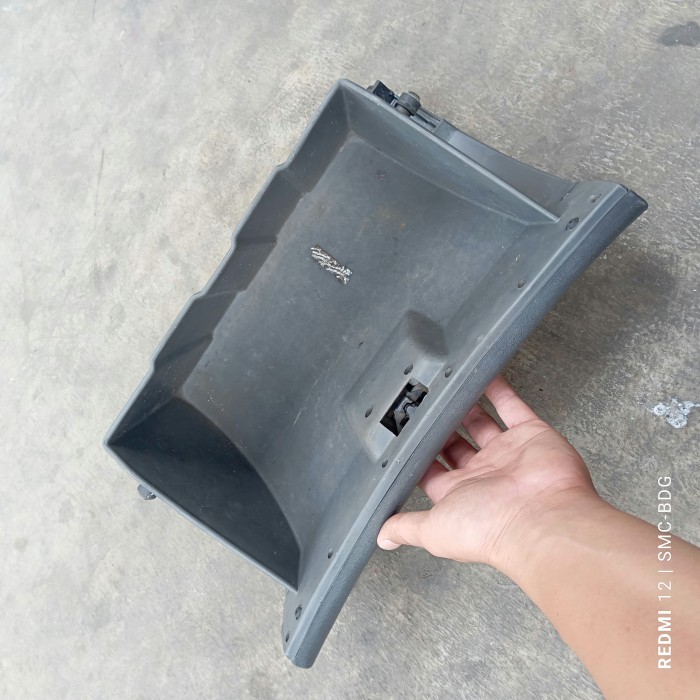 Laci dashboard bagian penumpang Timor dohc sohc