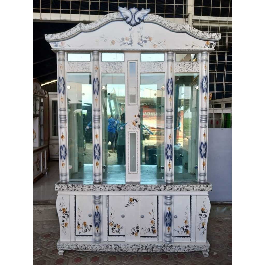 Buffet Kristal Minimalis 4 Pintu / Lemari Hias / Bufet Pajangan buffet kaca hias