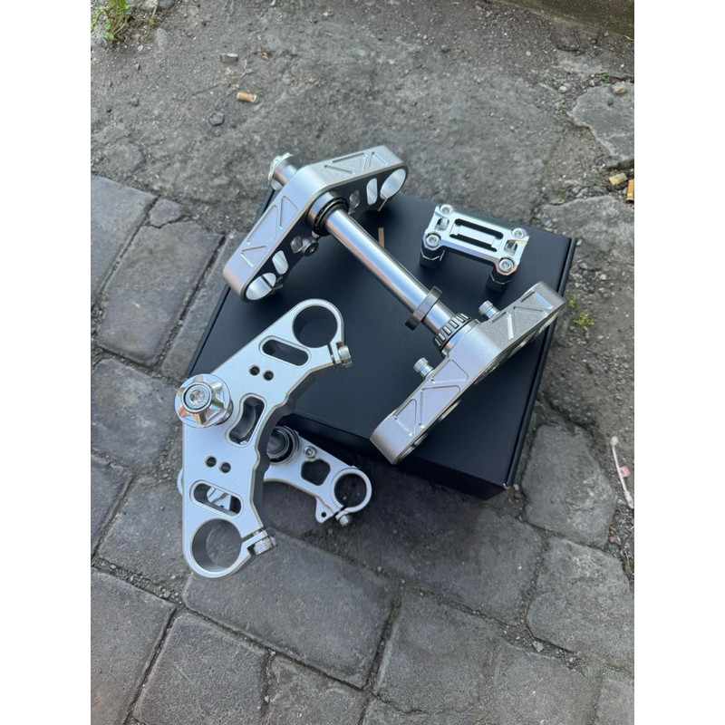 T atas Bawah Ninja 33mm Segitiga Ninja RR R S SS Import full Bahan CNC Pnp Honda Cb Gl Mp Tiger