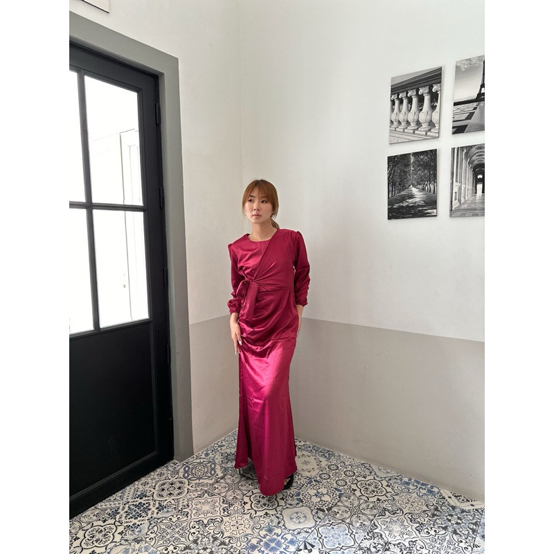 USYSHOP AVE - FeLi LongDress Satin | Dress Fit body Lengan Panjang Satin Silk Semi Kaftan
